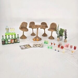 Barbie 1:6 Scale Wicker Tiki Bar Patio Furniture Drinks Bottles Plants Lot Decor